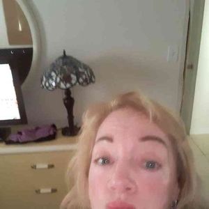 Meet your Posher, Pamela